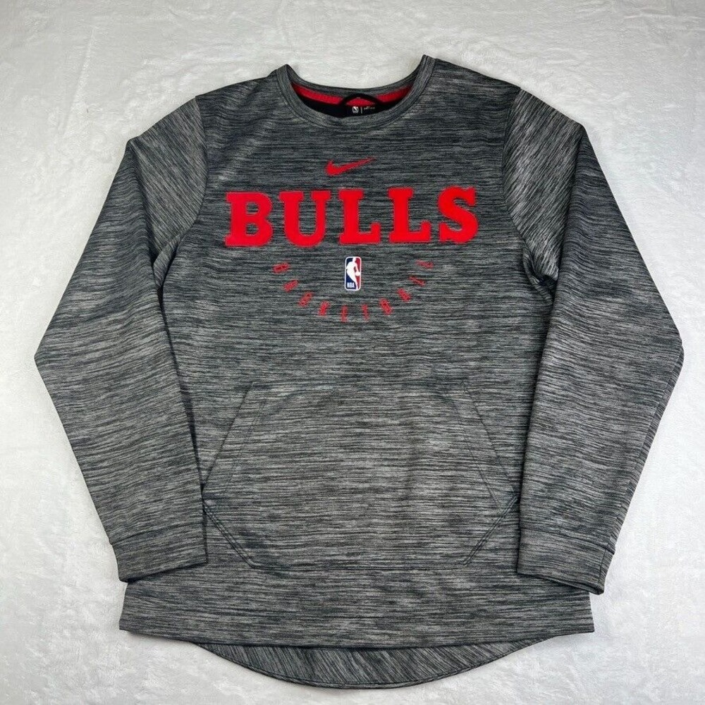Chicago Bulls Mens‎ Small Nike Crew Neck Basketball Shirt Gray Red Long Sleeve